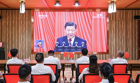 ������ͬ������������ ����ǰ�С�  <br>ȫ�嵳Ա�����տ���ʮ��Ļʢ��